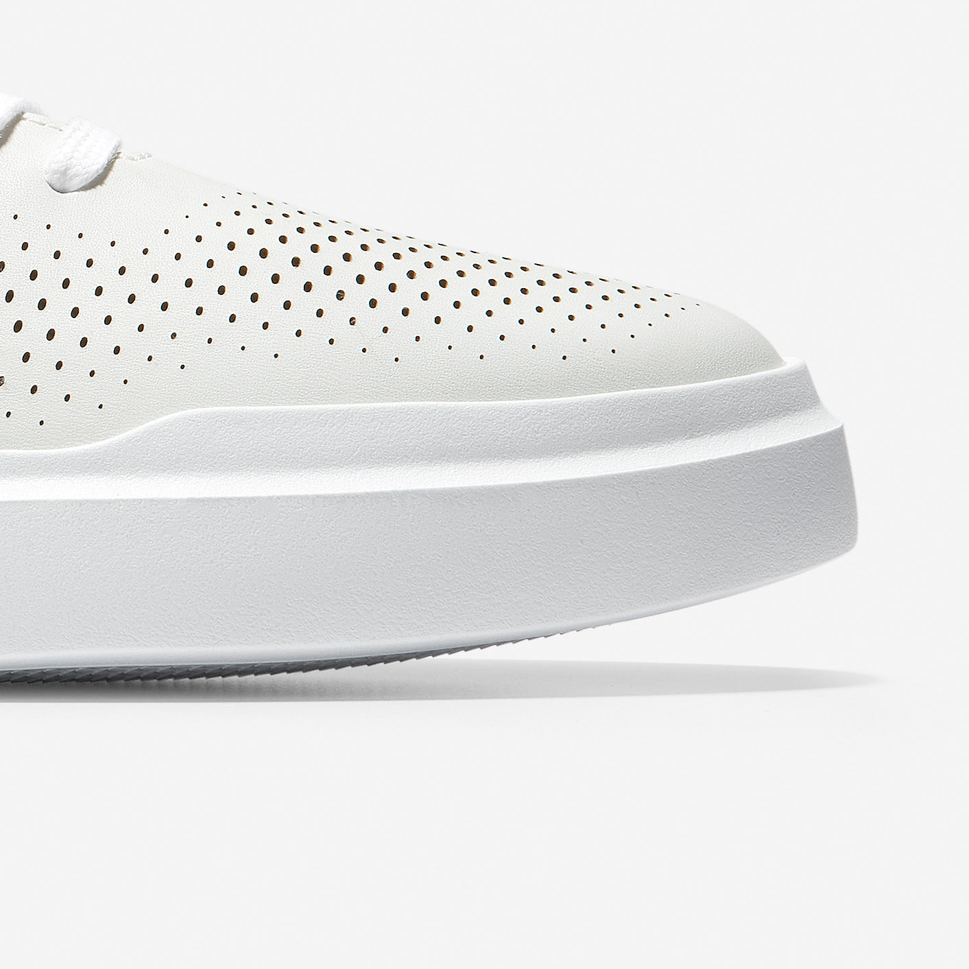 Men's GrandPr? Rally Laser Cut Sneaker - Image 7